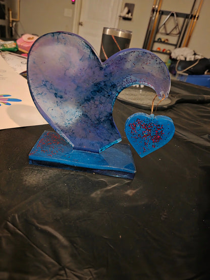 Handmade Resin Heart Standing Table Decor | Customizable Made-to-Order Centerpiece